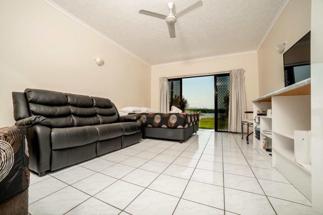 Hinchinbrook Marine Cove Resort Lucinda Exterior foto